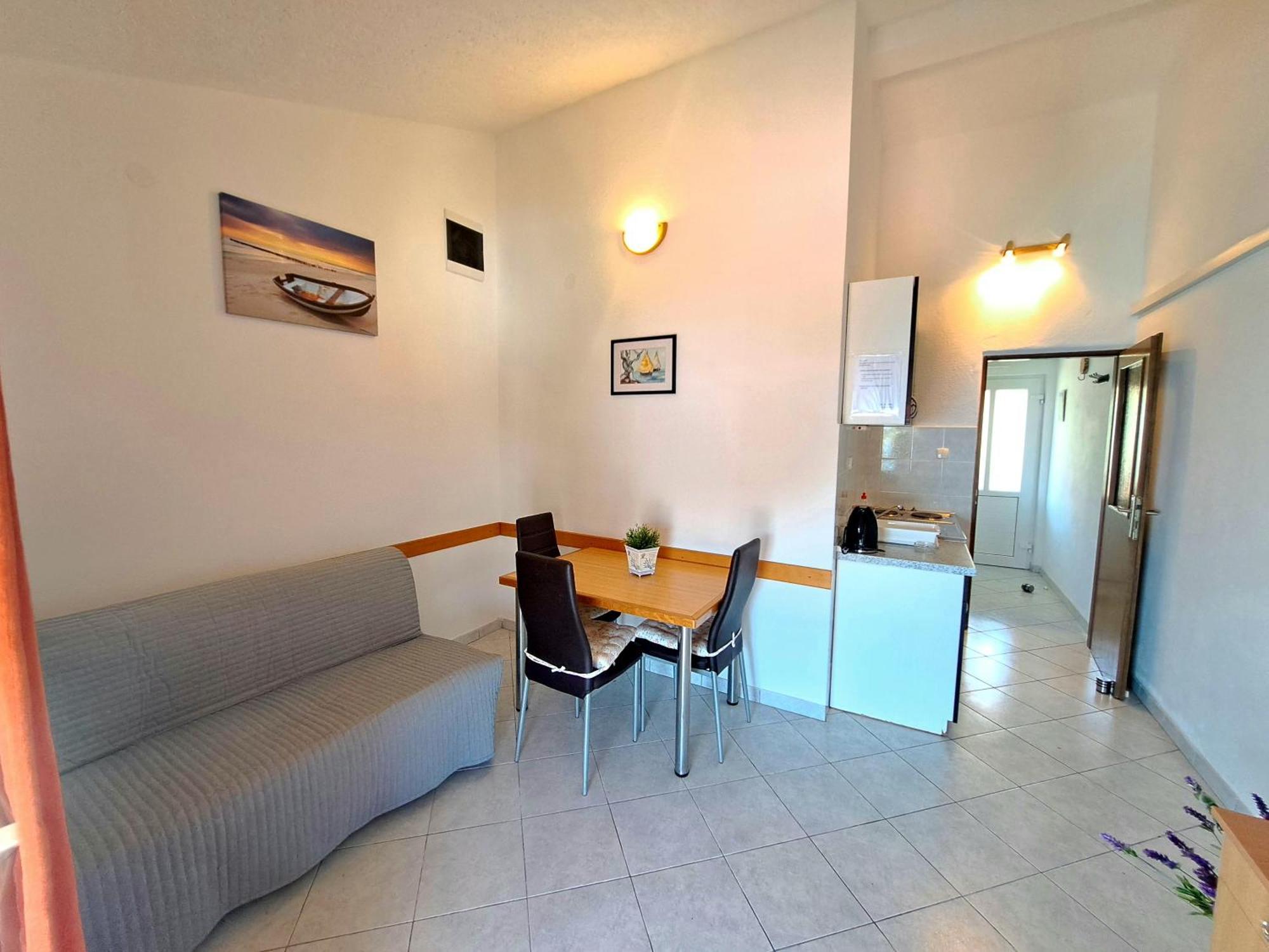 Apartments Toni Τρογκίρ Εξωτερικό φωτογραφία